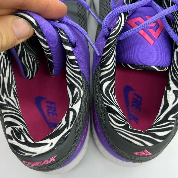 Nike Giannis Zoom Freak 4 Lightning Purple DO9680 500 Men’s Size 13 - Picture 7 of 9